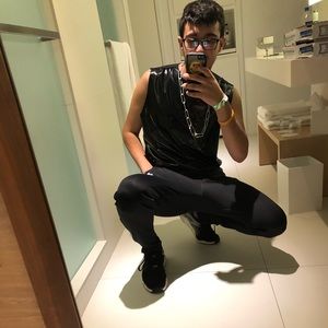 Meet your Posher, Sagie